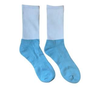 Sublimation socks with cotton bottom in light blue and white